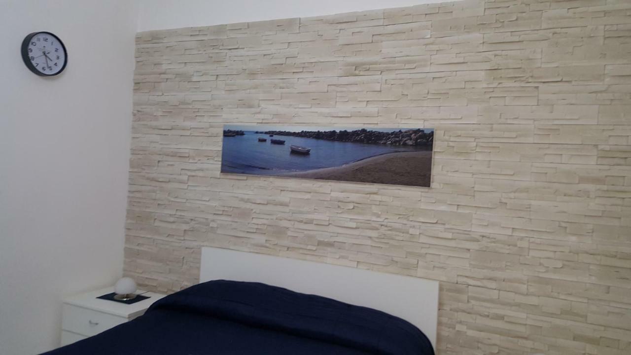 サレルノ Al Porticciolo Bed & Breakfast エクステリア 写真