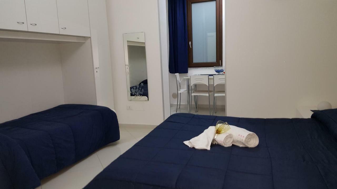サレルノ Al Porticciolo Bed & Breakfast エクステリア 写真