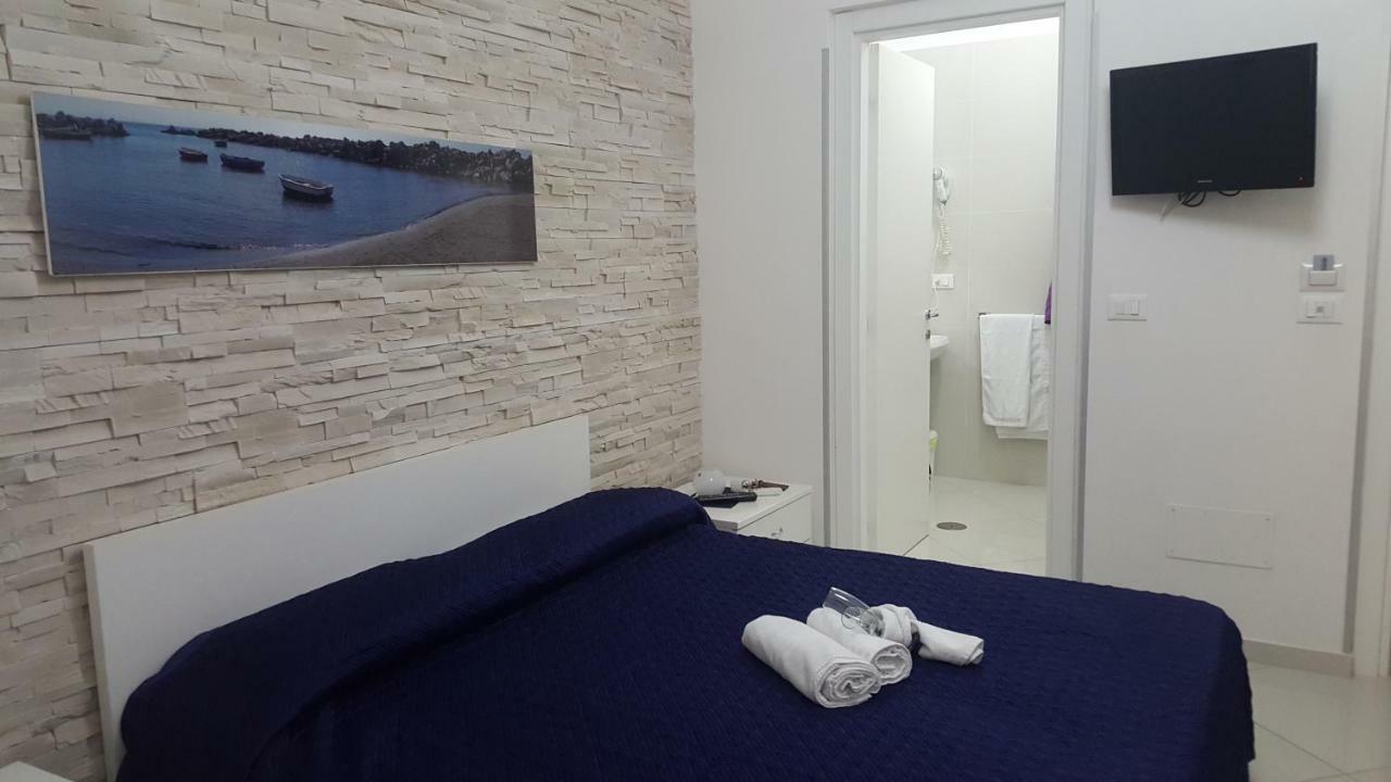 サレルノ Al Porticciolo Bed & Breakfast エクステリア 写真