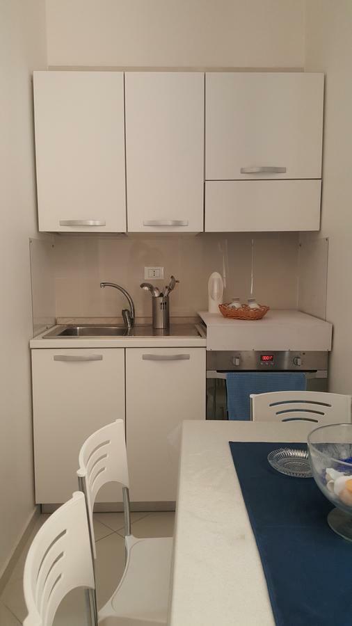 サレルノ Al Porticciolo Bed & Breakfast エクステリア 写真