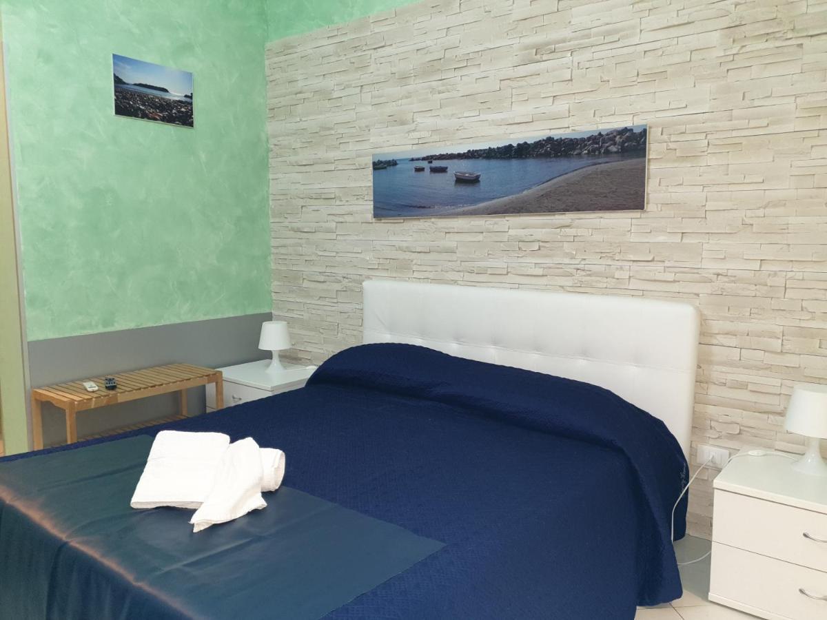 サレルノ Al Porticciolo Bed & Breakfast エクステリア 写真